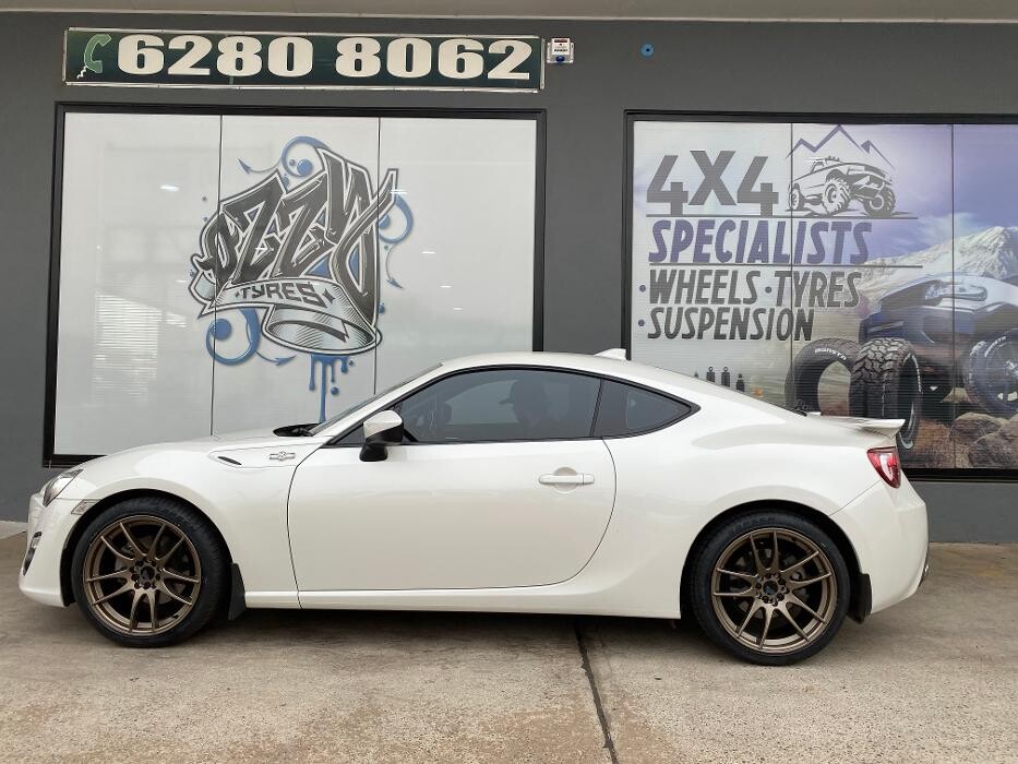 Images Ozzy Tyres Fyshwick | Tyres Canberra | Wheels & Tyres ACT | 4x4 Centre