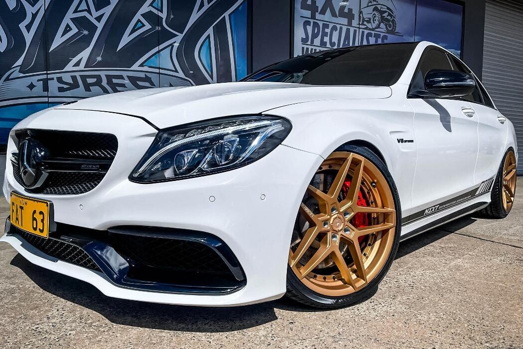 Images Ozzy Tyres Fyshwick | Tyres Canberra | Wheels & Tyres ACT | 4x4 Centre