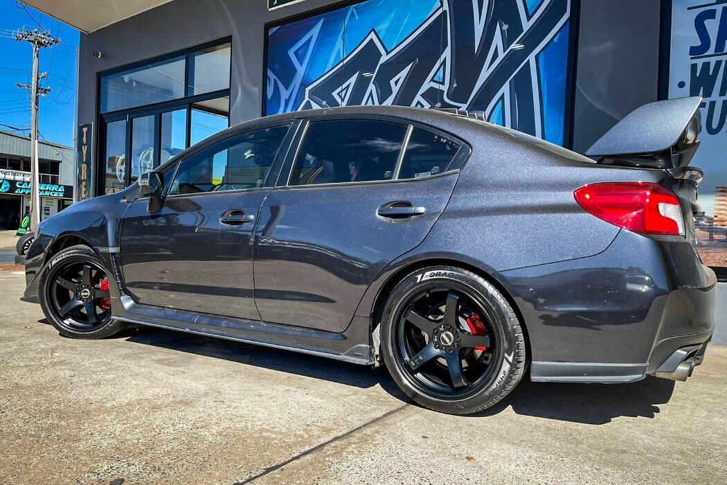 Images Ozzy Tyres Fyshwick | Tyres Canberra | Wheels & Tyres ACT | 4x4 Centre