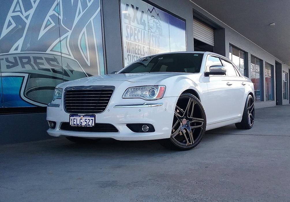 Images Ozzy Tyres Fyshwick | Tyres Canberra | Wheels & Tyres ACT | 4x4 Centre