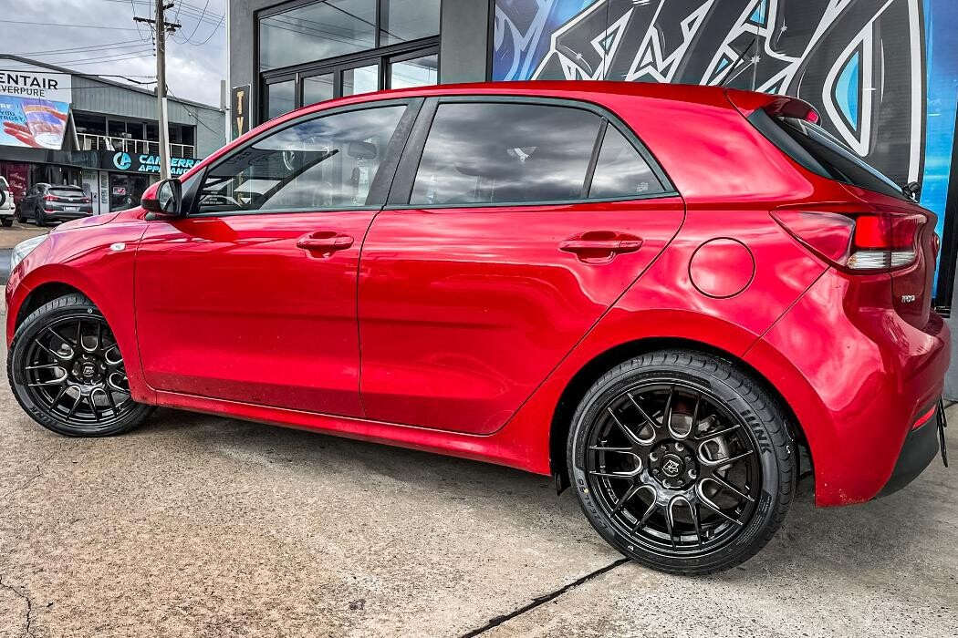 Images Ozzy Tyres Fyshwick | Tyres Canberra | Wheels & Tyres ACT | 4x4 Centre