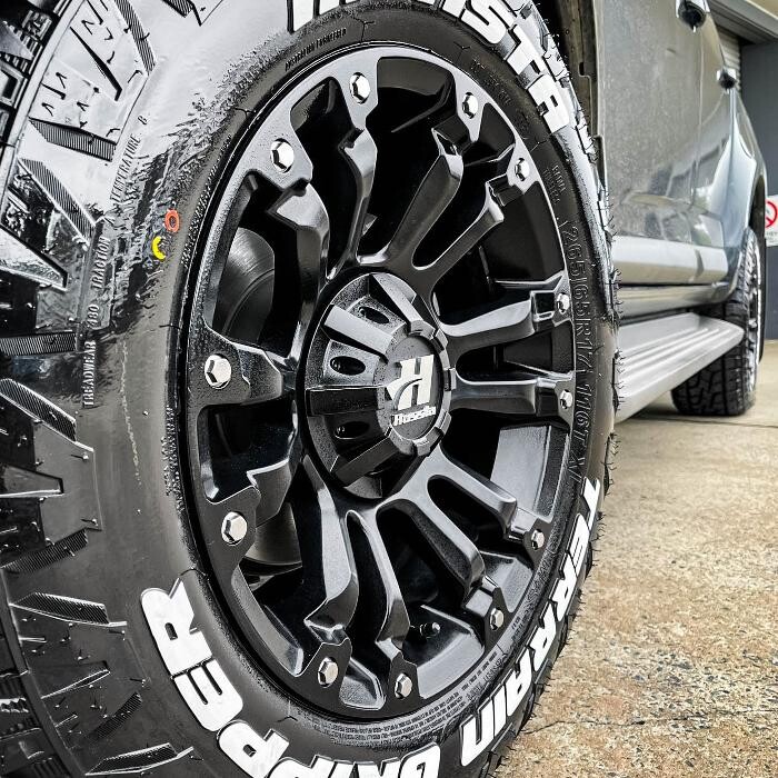 Images Ozzy Tyres Fyshwick | Tyres Canberra | Wheels & Tyres ACT | 4x4 Centre