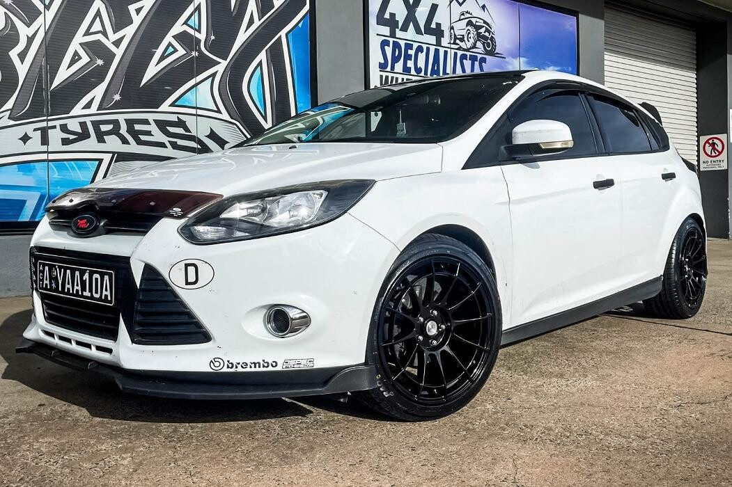 Images Ozzy Tyres Fyshwick | Tyres Canberra | Wheels & Tyres ACT | 4x4 Centre