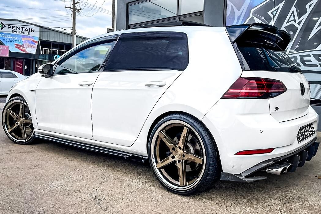Images Ozzy Tyres Fyshwick | Tyres Canberra | Wheels & Tyres ACT | 4x4 Centre