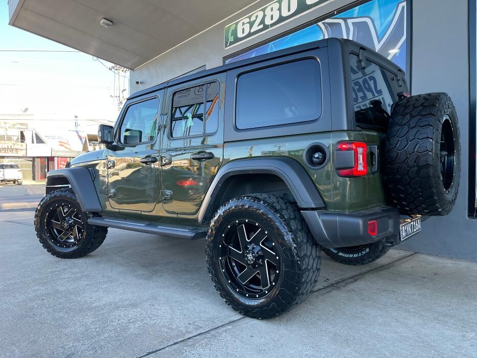 Images Ozzy Tyres Fyshwick | Tyres Canberra | Wheels & Tyres ACT | 4x4 Centre