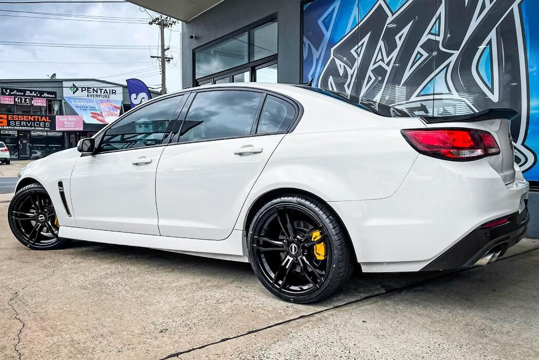 Images Ozzy Tyres Fyshwick | Tyres Canberra | Wheels & Tyres ACT | 4x4 Centre