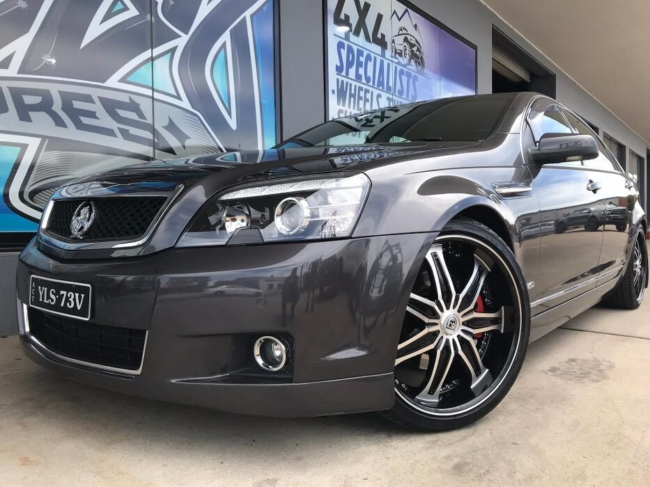 Images Ozzy Tyres Fyshwick | Tyres Canberra | Wheels & Tyres ACT | 4x4 Centre