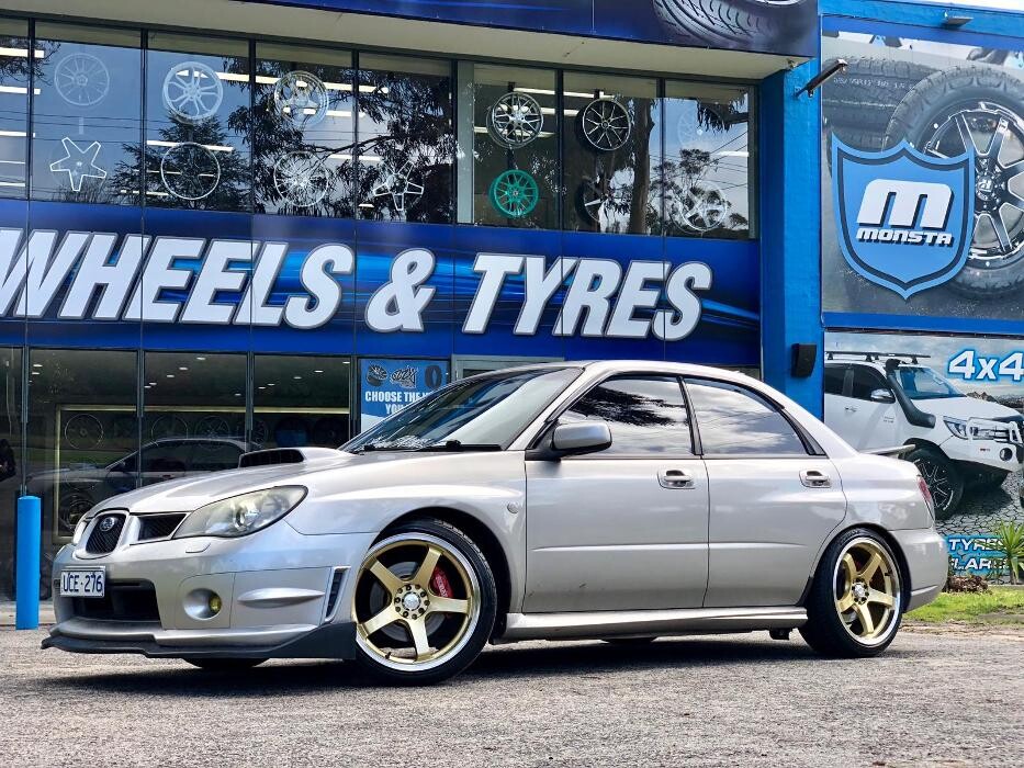 Images Ozzy Tyres Fyshwick | Tyres Canberra | Wheels & Tyres ACT | 4x4 Centre