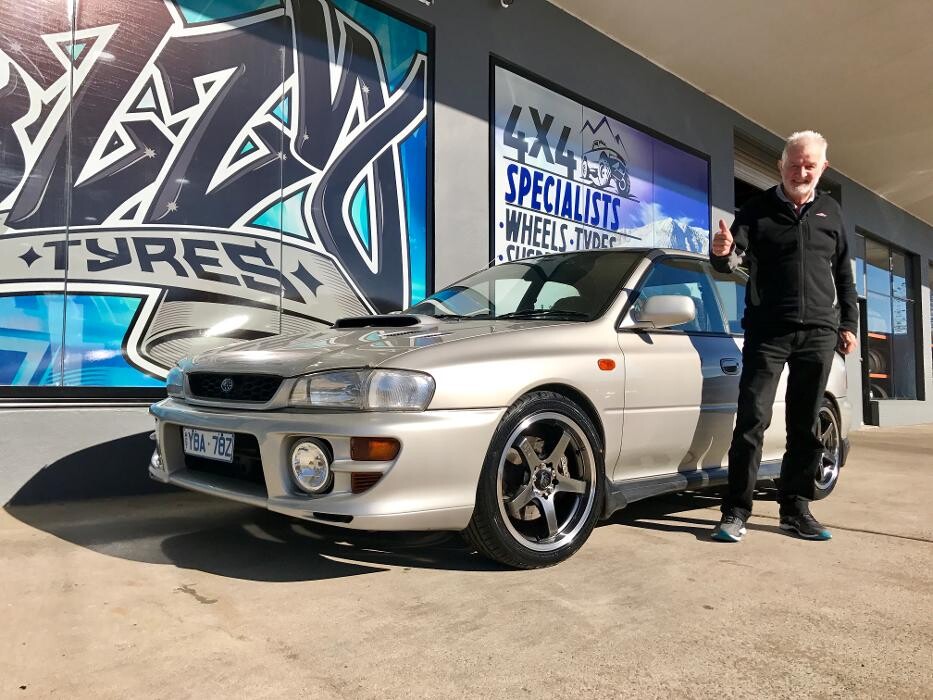 Images Ozzy Tyres Fyshwick | Tyres Canberra | Wheels & Tyres ACT | 4x4 Centre