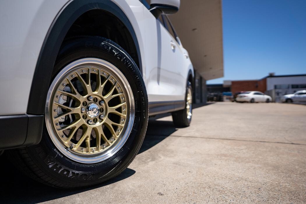 Images Ozzy Tyres Fyshwick | Tyres Canberra | Wheels & Tyres ACT | 4x4 Centre