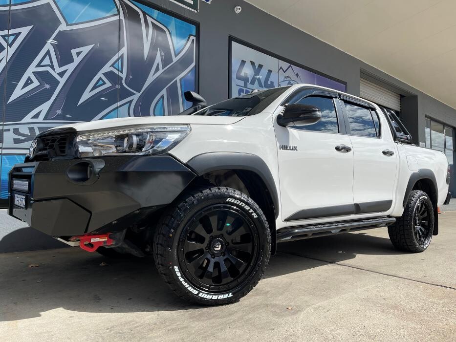 Images Ozzy Tyres Fyshwick | Tyres Canberra | Wheels & Tyres ACT | 4x4 Centre