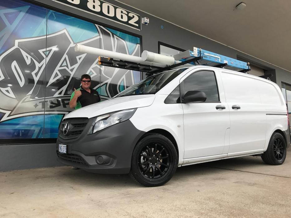 Images Ozzy Tyres Fyshwick | Tyres Canberra | Wheels & Tyres ACT | 4x4 Centre
