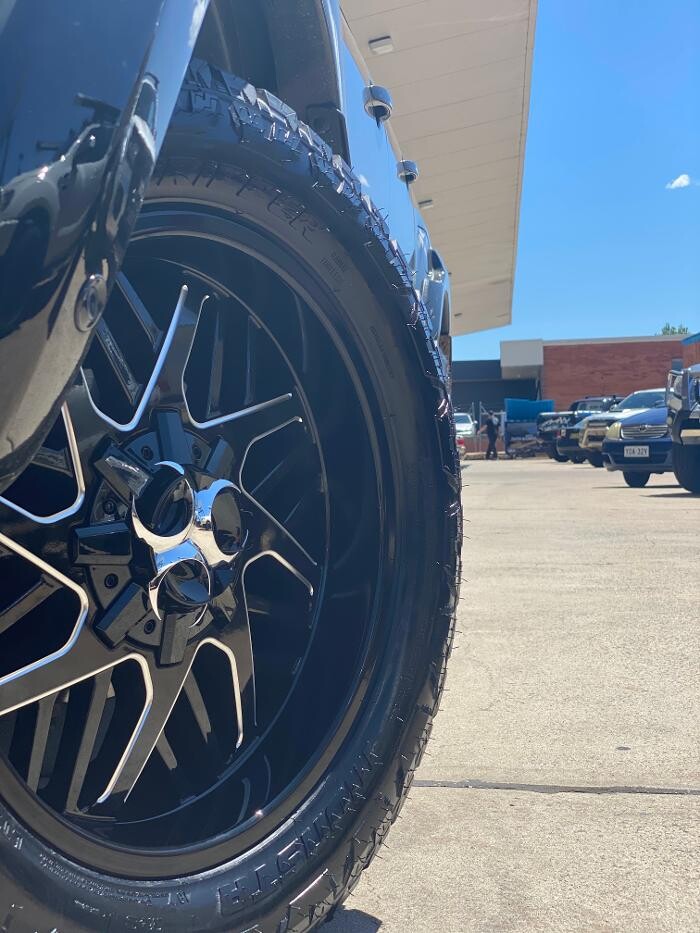 Images Ozzy Tyres Fyshwick | Tyres Canberra | Wheels & Tyres ACT | 4x4 Centre