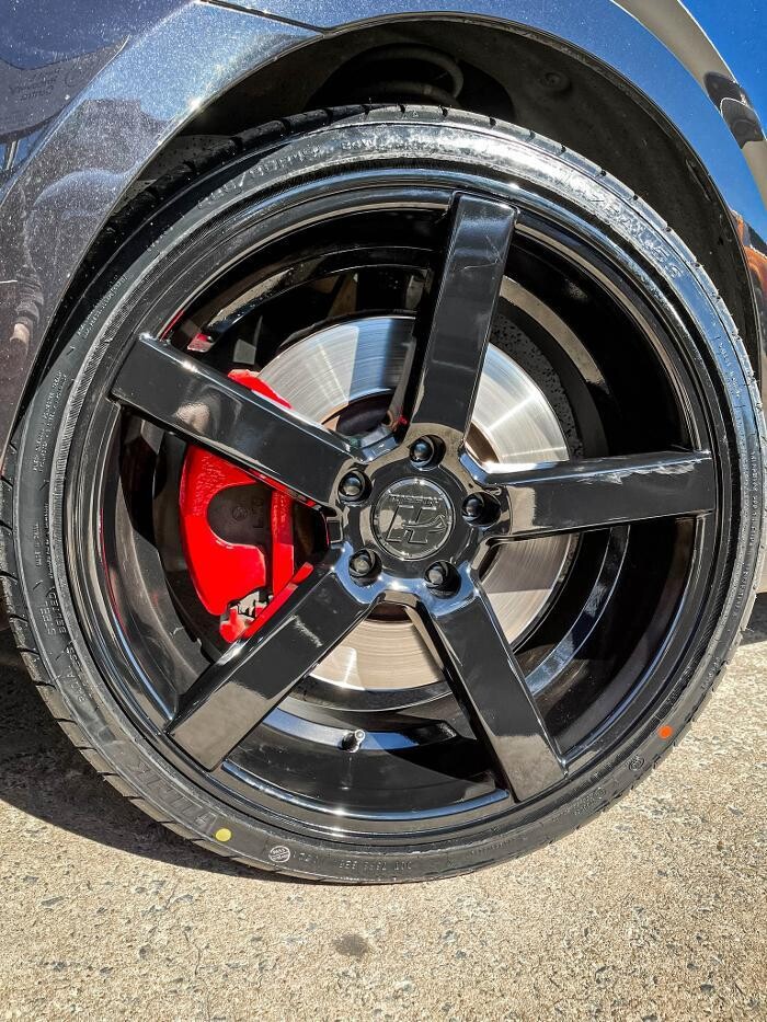 Images Ozzy Tyres Fyshwick | Tyres Canberra | Wheels & Tyres ACT | 4x4 Centre