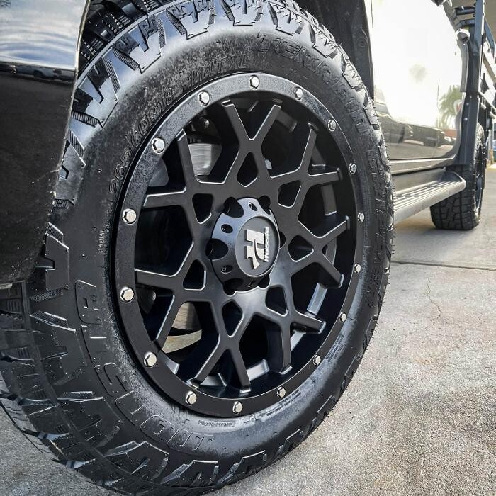 Images Ozzy Tyres Fyshwick | Tyres Canberra | Wheels & Tyres ACT | 4x4 Centre