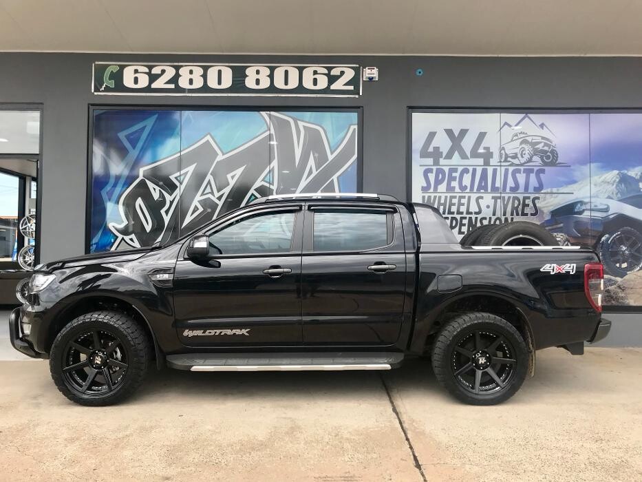 Images Ozzy Tyres Fyshwick | Tyres Canberra | Wheels & Tyres ACT | 4x4 Centre