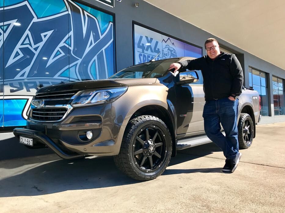 Images Ozzy Tyres Fyshwick | Tyres Canberra | Wheels & Tyres ACT | 4x4 Centre