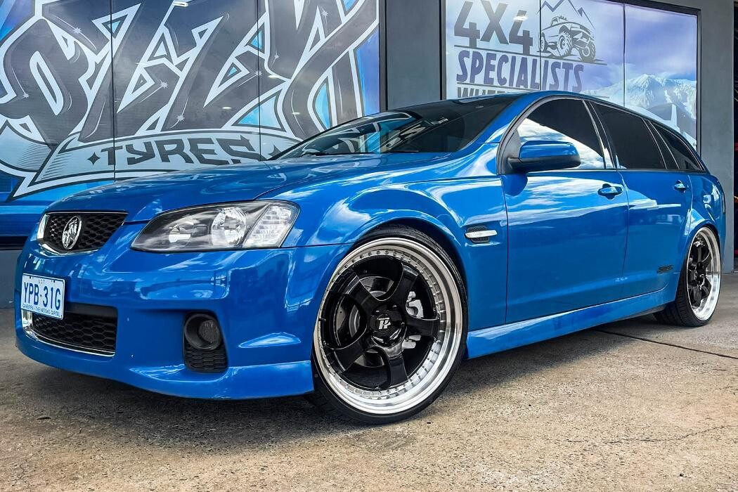 Images Ozzy Tyres Fyshwick | Tyres Canberra | Wheels & Tyres ACT | 4x4 Centre