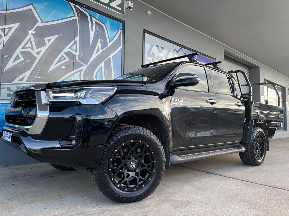 Images Ozzy Tyres Fyshwick | Tyres Canberra | Wheels & Tyres ACT | 4x4 Centre