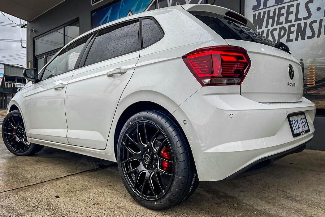Images Ozzy Tyres Fyshwick | Tyres Canberra | Wheels & Tyres ACT | 4x4 Centre