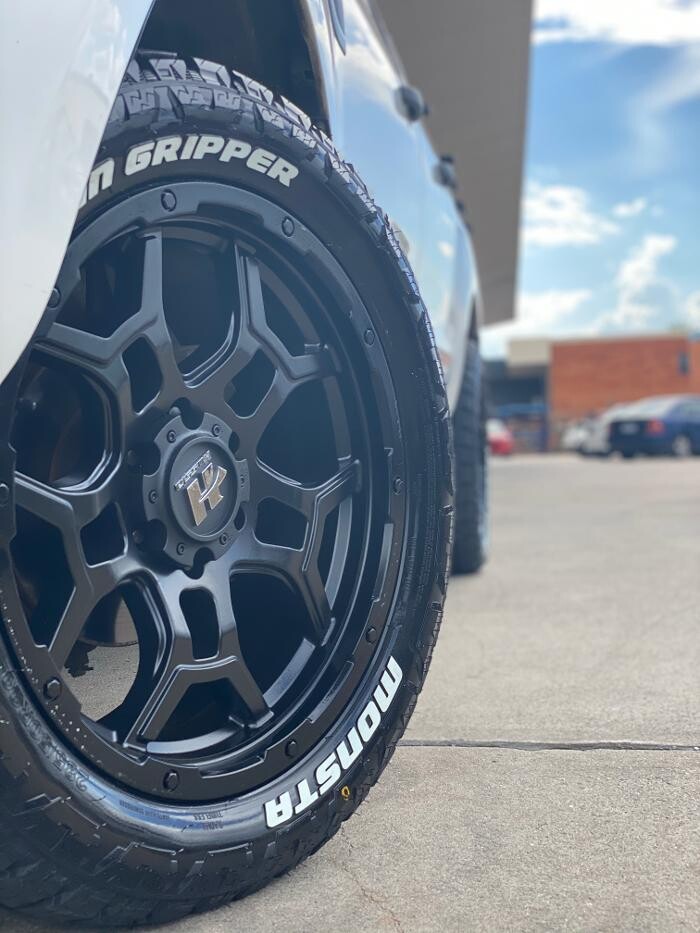 Images Ozzy Tyres Fyshwick | Tyres Canberra | Wheels & Tyres ACT | 4x4 Centre
