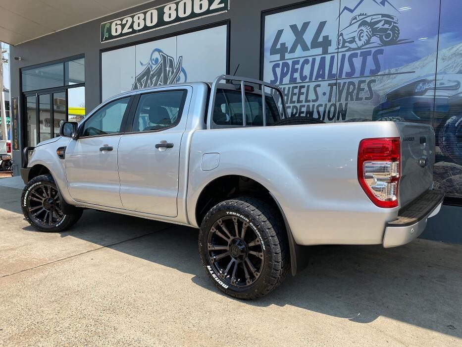 Images Ozzy Tyres Fyshwick | Tyres Canberra | Wheels & Tyres ACT | 4x4 Centre