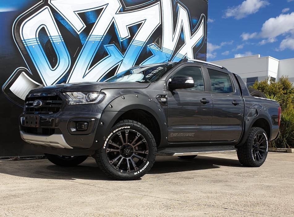 Images Ozzy Tyres Fyshwick | Tyres Canberra | Wheels & Tyres ACT | 4x4 Centre