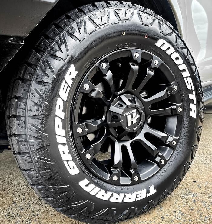 Images Ozzy Tyres Fyshwick | Tyres Canberra | Wheels & Tyres ACT | 4x4 Centre