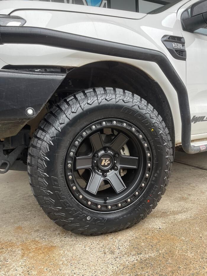 Images Ozzy Tyres Fyshwick | Tyres Canberra | Wheels & Tyres ACT | 4x4 Centre