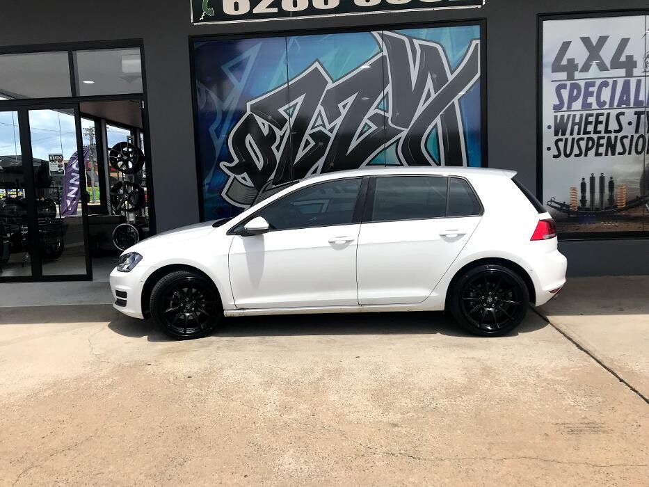 Images Ozzy Tyres Fyshwick | Tyres Canberra | Wheels & Tyres ACT | 4x4 Centre