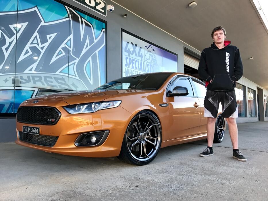 Images Ozzy Tyres Fyshwick | Tyres Canberra | Wheels & Tyres ACT | 4x4 Centre