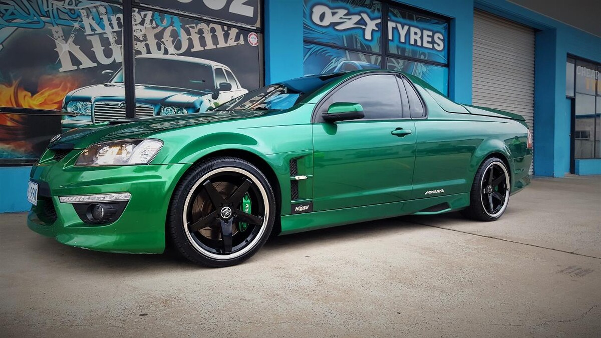 Images Ozzy Tyres Fyshwick | Tyres Canberra | Wheels & Tyres ACT | 4x4 Centre