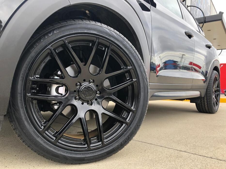 Images Ozzy Tyres Fyshwick | Tyres Canberra | Wheels & Tyres ACT | 4x4 Centre