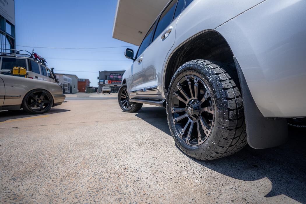 Images Ozzy Tyres Fyshwick | Tyres Canberra | Wheels & Tyres ACT | 4x4 Centre