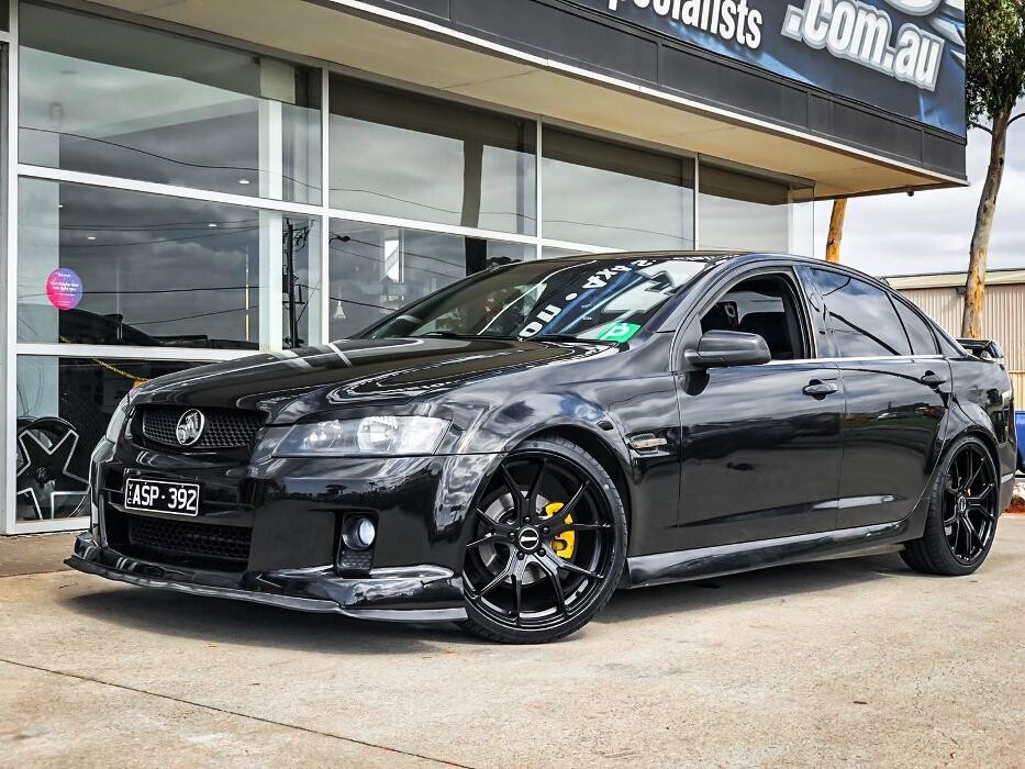 Images Ozzy Tyres Fyshwick | Tyres Canberra | Wheels & Tyres ACT | 4x4 Centre