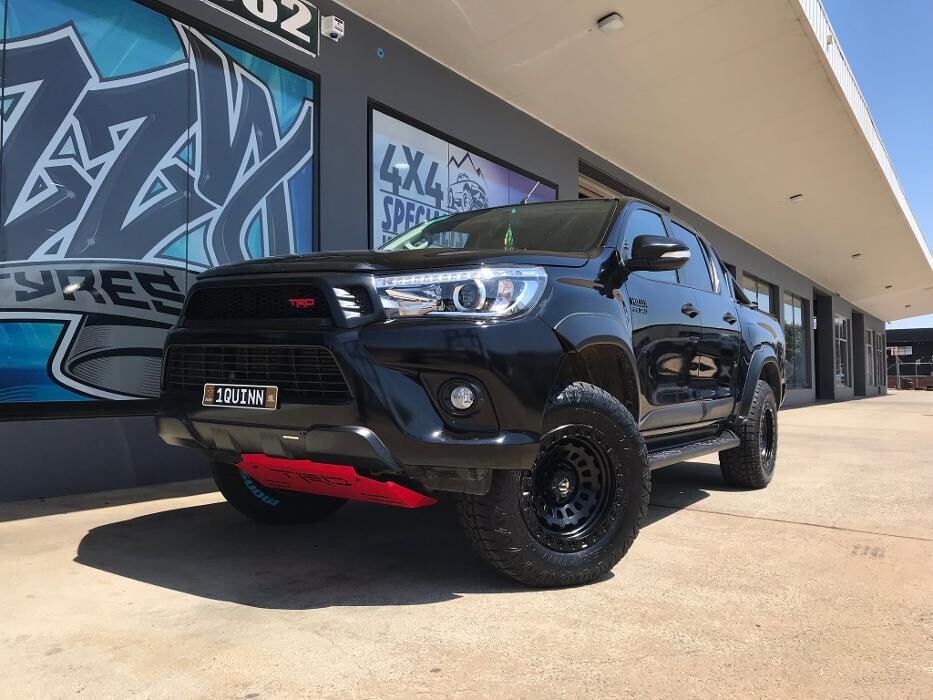 Images Ozzy Tyres Fyshwick | Tyres Canberra | Wheels & Tyres ACT | 4x4 Centre