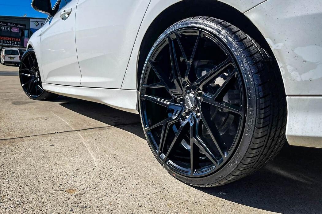 Images Ozzy Tyres Fyshwick | Tyres Canberra | Wheels & Tyres ACT | 4x4 Centre