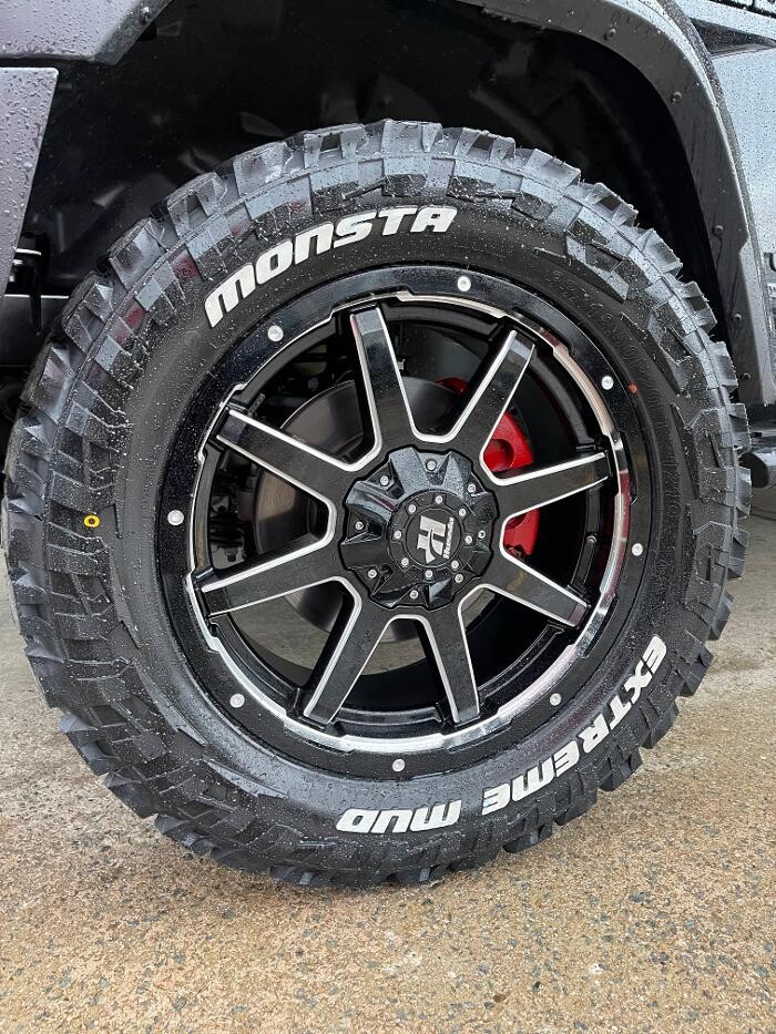 Images Ozzy Tyres Fyshwick | Tyres Canberra | Wheels & Tyres ACT | 4x4 Centre