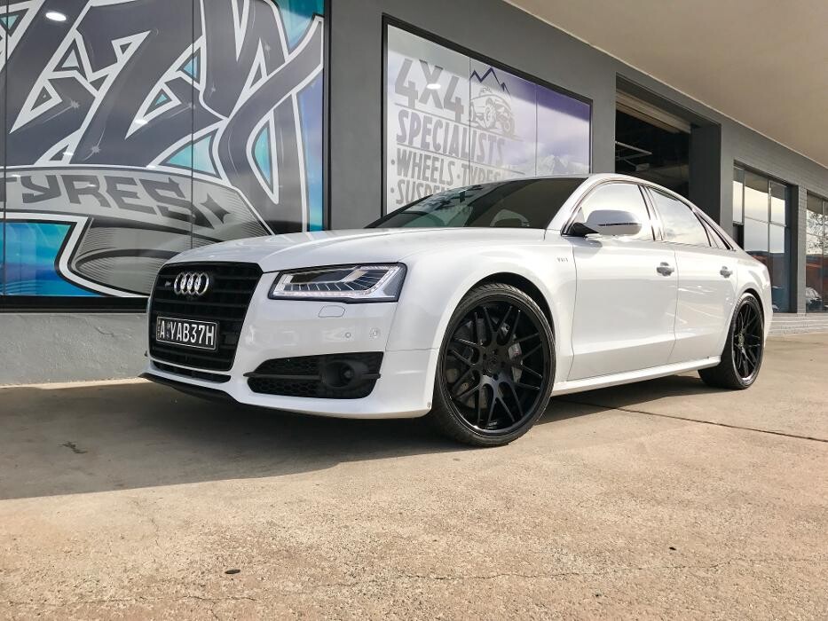 Images Ozzy Tyres Fyshwick | Tyres Canberra | Wheels & Tyres ACT | 4x4 Centre