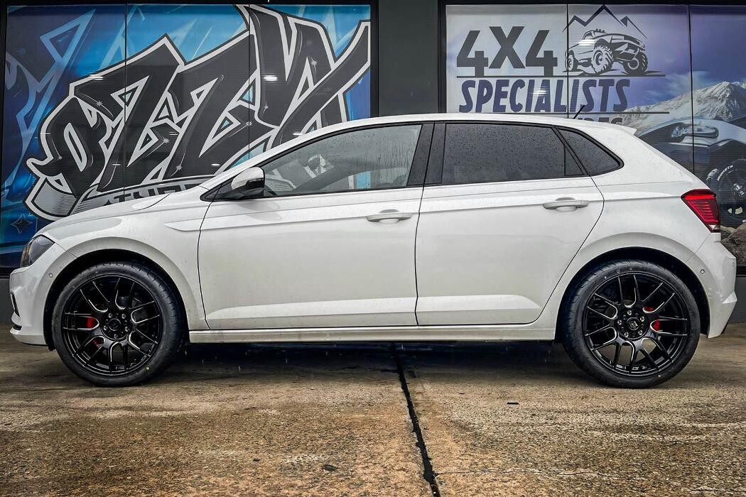 Images Ozzy Tyres Fyshwick | Tyres Canberra | Wheels & Tyres ACT | 4x4 Centre