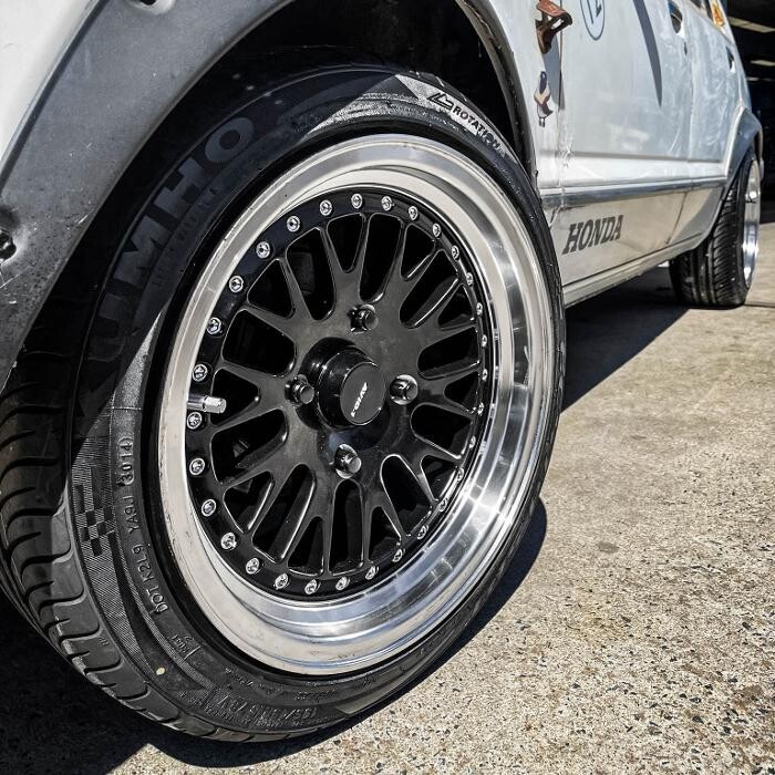 Images Ozzy Tyres Fyshwick | Tyres Canberra | Wheels & Tyres ACT | 4x4 Centre