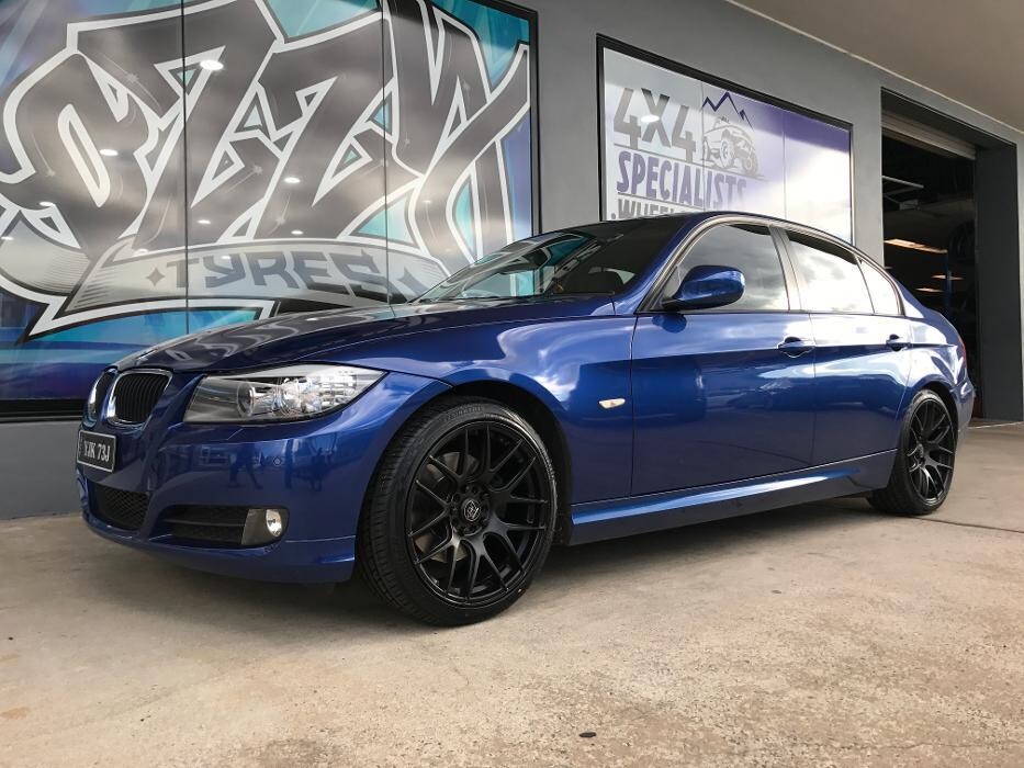 Images Ozzy Tyres Fyshwick | Tyres Canberra | Wheels & Tyres ACT | 4x4 Centre