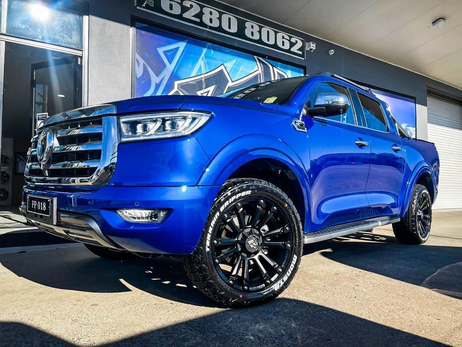 Images Ozzy Tyres Fyshwick | Tyres Canberra | Wheels & Tyres ACT | 4x4 Centre