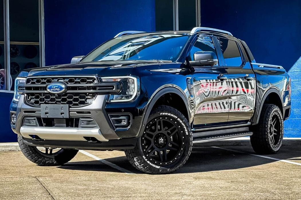 Images Ozzy Tyres Fyshwick | Tyres Canberra | Wheels & Tyres ACT | 4x4 Centre