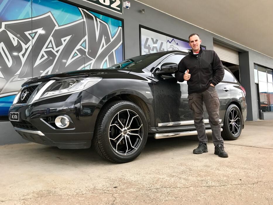 Images Ozzy Tyres Fyshwick | Tyres Canberra | Wheels & Tyres ACT | 4x4 Centre