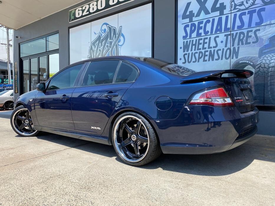 Images Ozzy Tyres Fyshwick | Tyres Canberra | Wheels & Tyres ACT | 4x4 Centre