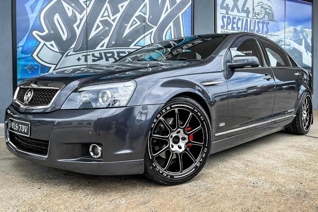Images Ozzy Tyres Fyshwick | Tyres Canberra | Wheels & Tyres ACT | 4x4 Centre