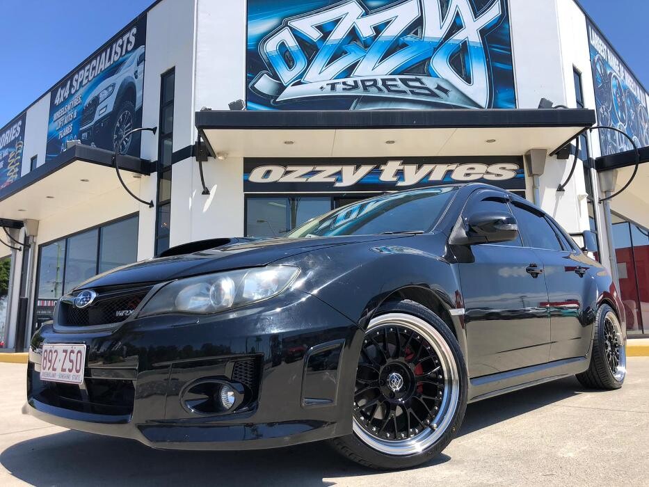 Images Ozzy Tyres Fyshwick | Tyres Canberra | Wheels & Tyres ACT | 4x4 Centre