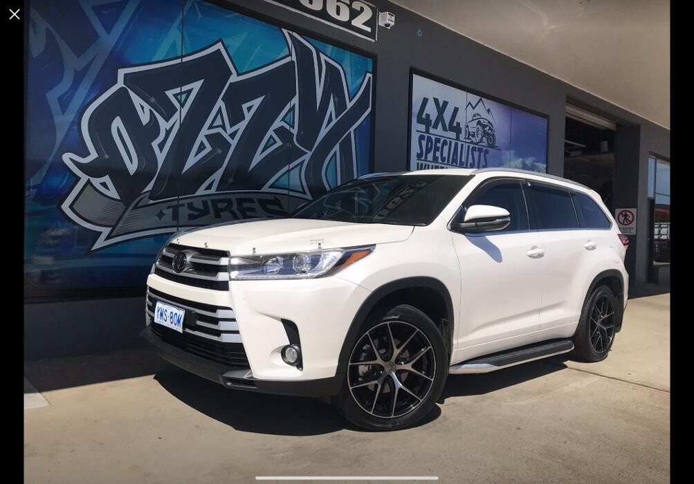 Images Ozzy Tyres Fyshwick | Tyres Canberra | Wheels & Tyres ACT | 4x4 Centre