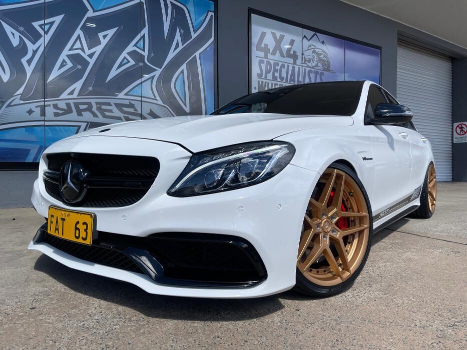 Images Ozzy Tyres Fyshwick | Tyres Canberra | Wheels & Tyres ACT | 4x4 Centre